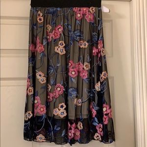 Embroidered Lola LuLaRoe skirt